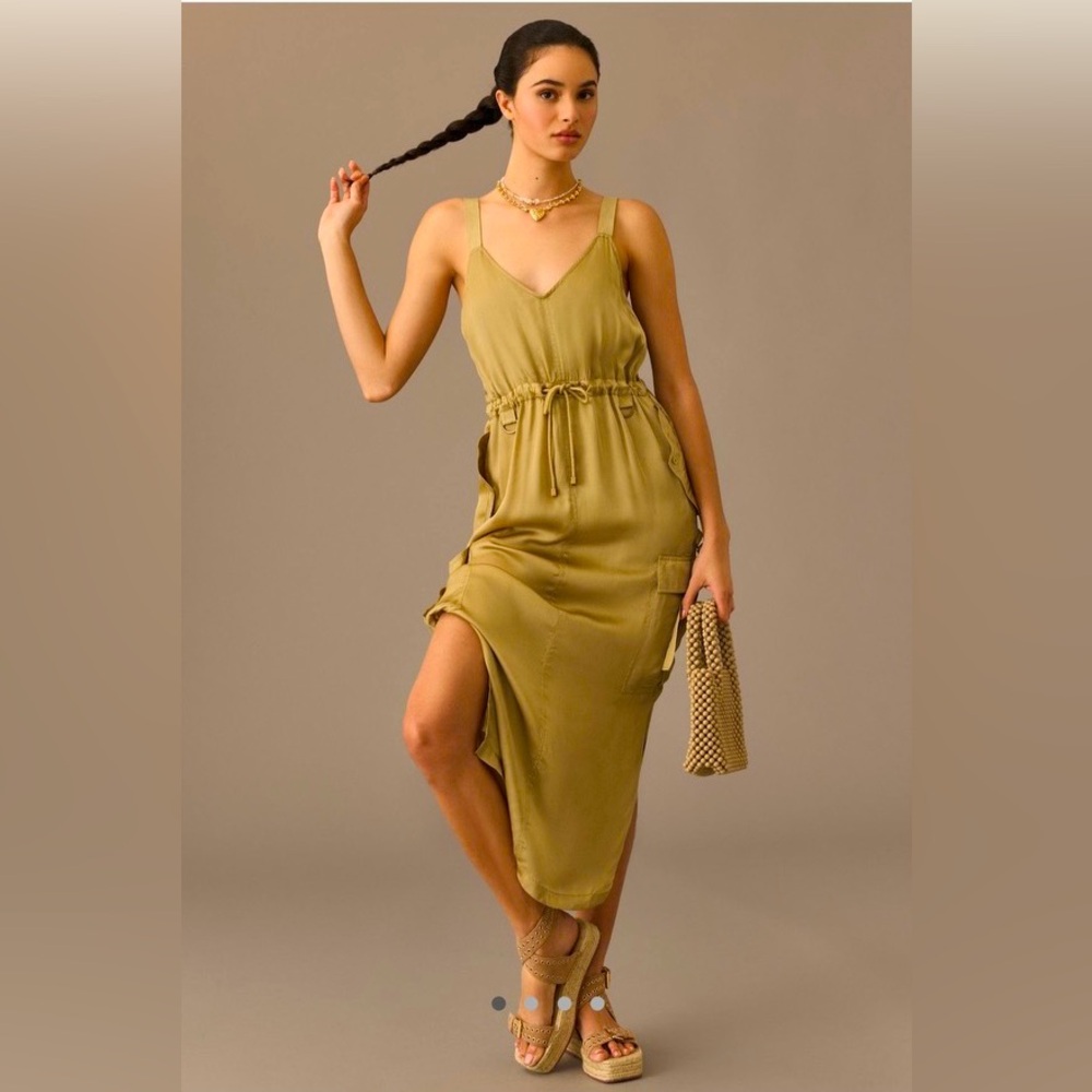 Love The Label Sleeveless Utility Dress. Moss. Large.
